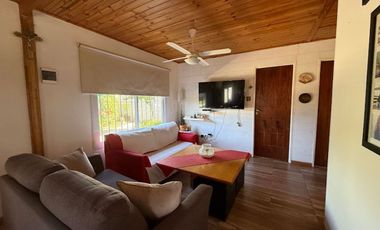 VENTA CASA CON PILETA