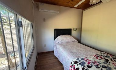 VENTA CASA CON PILETA