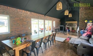 Casa en Arriendo en Amplia casa en condominio Graneros de Puerto Varas