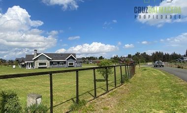 Casa en Arriendo en Amplia casa en condominio Graneros de Puerto Varas