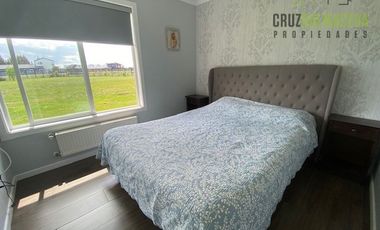 Casa en Arriendo en Amplia casa en condominio Graneros de Puerto Varas