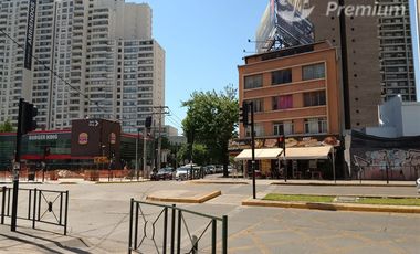 Local Comercial en Venta en Irarrázaval / Lo Encalada