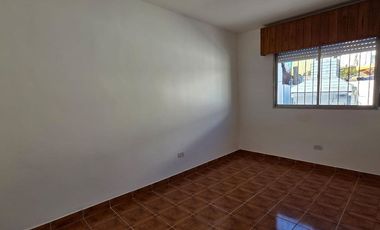 CASA DE 3 AMB EN VENTA EN EL TALAR DE PACHECO
