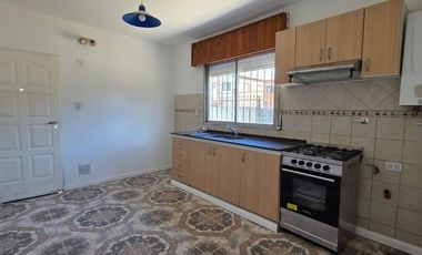 CASA DE 3 AMB EN VENTA EN EL TALAR DE PACHECO
