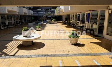Local Comercial en Venta en Prov idencia / Metro Tobalaba
