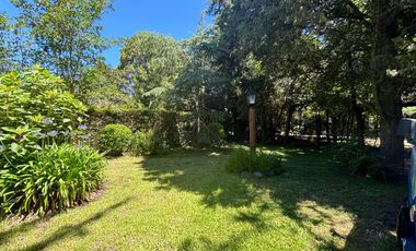 Casa en venta - 1 Dormitorio 1 Baño - 826Mts2 - Villa Elisa, La Plata