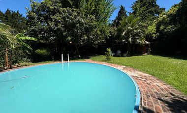 Casa en venta - 1 Dormitorio 1 Baño - 826Mts2 - Villa Elisa, La Plata