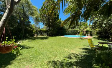 Casa en venta - 1 Dormitorio 1 Baño - 826Mts2 - Villa Elisa, La Plata