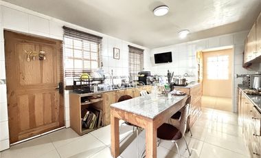 Casa en Arriendo en Santa Luisa de Chicureo