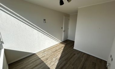 Departamento en arriendo c/ estacionamiento en Brisas del Sol