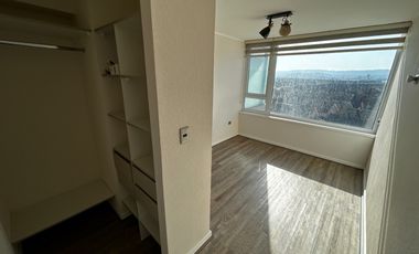 Departamento en arriendo c/ estacionamiento en Brisas del Sol