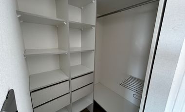 Departamento en arriendo c/ estacionamiento en Brisas del Sol