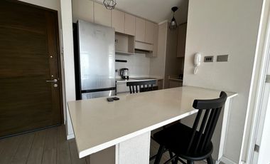 Departamento en arriendo c/ estacionamiento en Brisas del Sol