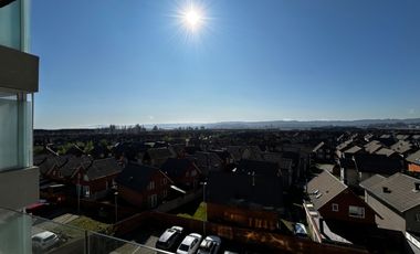 Departamento en arriendo c/ estacionamiento en Brisas del Sol