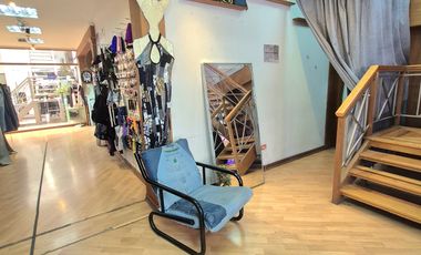 OPORTUNIDAD ÚNICA DEL BARRIO COMERCIAL SANTA  ISABEL