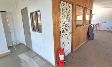 OPORTUNIDAD ÚNICA DEL BARRIO COMERCIAL SANTA  ISABEL