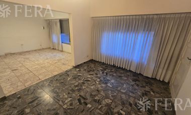 Venta PH 3 ambientes en Sarandi