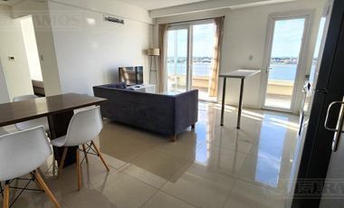 GRAN BALCON A LA LAGUNA. 2 COCHERAS.