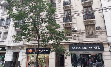 SEMIPISO FRANCES - 4 DORMITORIOS- VENTA - 5 Ambientes - Tribunales