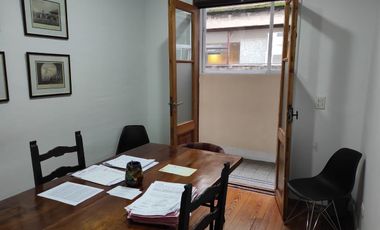 SEMIPISO FRANCES - 4 DORMITORIOS- VENTA - 5 Ambientes - Tribunales