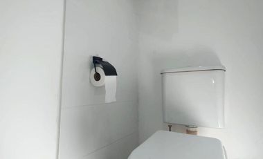 Casa en venta - 2 Dormitorios 2 Baños - 110Mts2 - Monte Castro