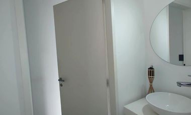 Casa en venta - 2 Dormitorios 2 Baños - 110Mts2 - Monte Castro