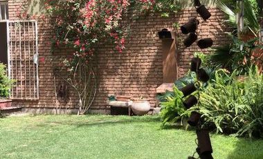 Casa en  Venta en Godoy Cruz - Mendoza