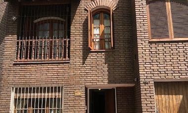 Casa en  Venta en Godoy Cruz - Mendoza