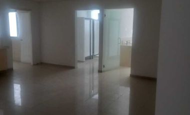 Edificio Comercial en Renta:  Inmejorable Ubicación y Potencial