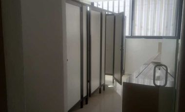 Edificio Comercial en Renta:  Inmejorable Ubicación y Potencial