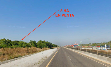 Terreno en Venta de 8 Ha Sobre Autopista Manzanillo Colima con Frente a la Playa