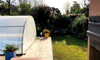 RETASADA! CASA AUTOSUSTENTABLE EN LA CALETA