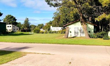 RETASADA! CASA AUTOSUSTENTABLE EN LA CALETA