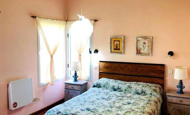 RETASADA! CASA AUTOSUSTENTABLE EN LA CALETA