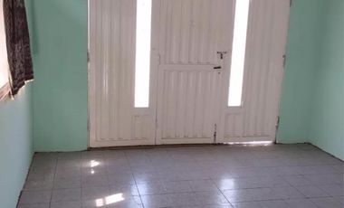 Casa en venta - 3 Dormitorios 2 Baños - 360Mts2 - Ezeiza