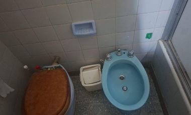 Casa tres ambientes en venta en Wilde