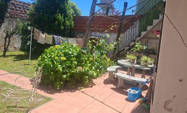 Casa tres ambientes en venta en Wilde