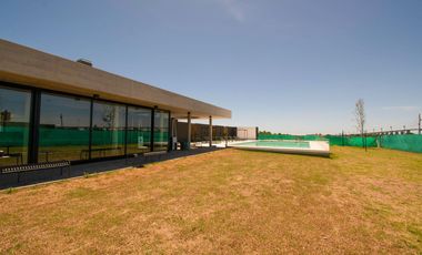 Venta departamento 1 dormitorio en Condominios Botania Amenities Seguridad