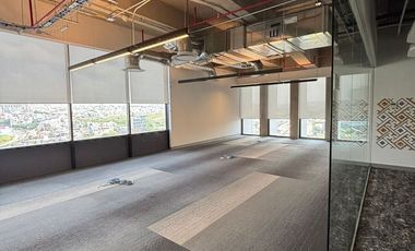 Venta Oficinas en Quéretaro sobre carretera México-Querétaro