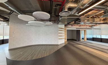 Venta Oficinas en Quéretaro sobre carretera México-Querétaro