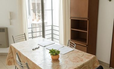 ALQUILA DEPARTAMENTO 3 AMB 2 DORM AMOBLADO. LAVADERO Y BALCÓN