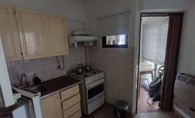 ALQUILA DEPARTAMENTO 3 AMB 2 DORM AMOBLADO. LAVADERO Y BALCÓN