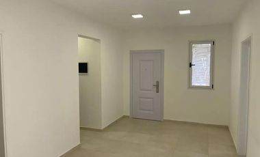 Casa en venta - 5 Dormitorios 2 Baños - 100Mts2 - Quilmes