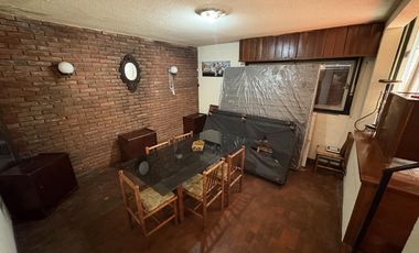 Casa 5 ambientes con piscina