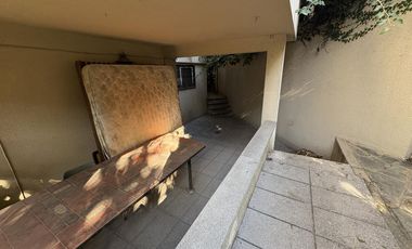 Casa 5 ambientes con piscina