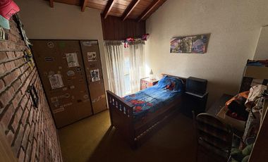 Casa 5 ambientes con piscina