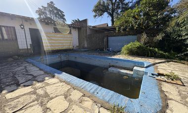 Casa 5 ambientes con piscina