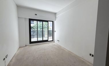 Departamento 4 ambientes con dependencia - Belgrano