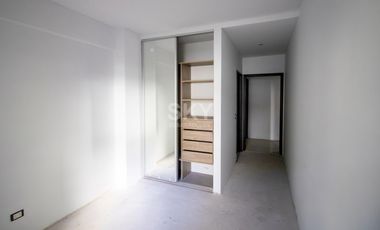 Departamento 4 ambientes con dependencia - Belgrano