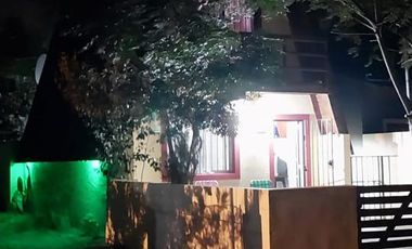 Casa en venta - 2 Dormitorios 2 Baños - Cochera - 106Mts2 - Las Toninas